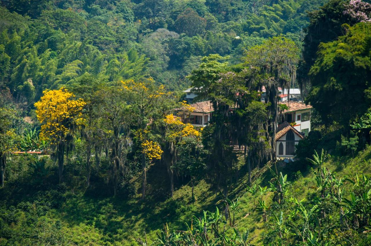 Appartamento Hacienda Charrascal Coffe Farm Manizales Esterno foto